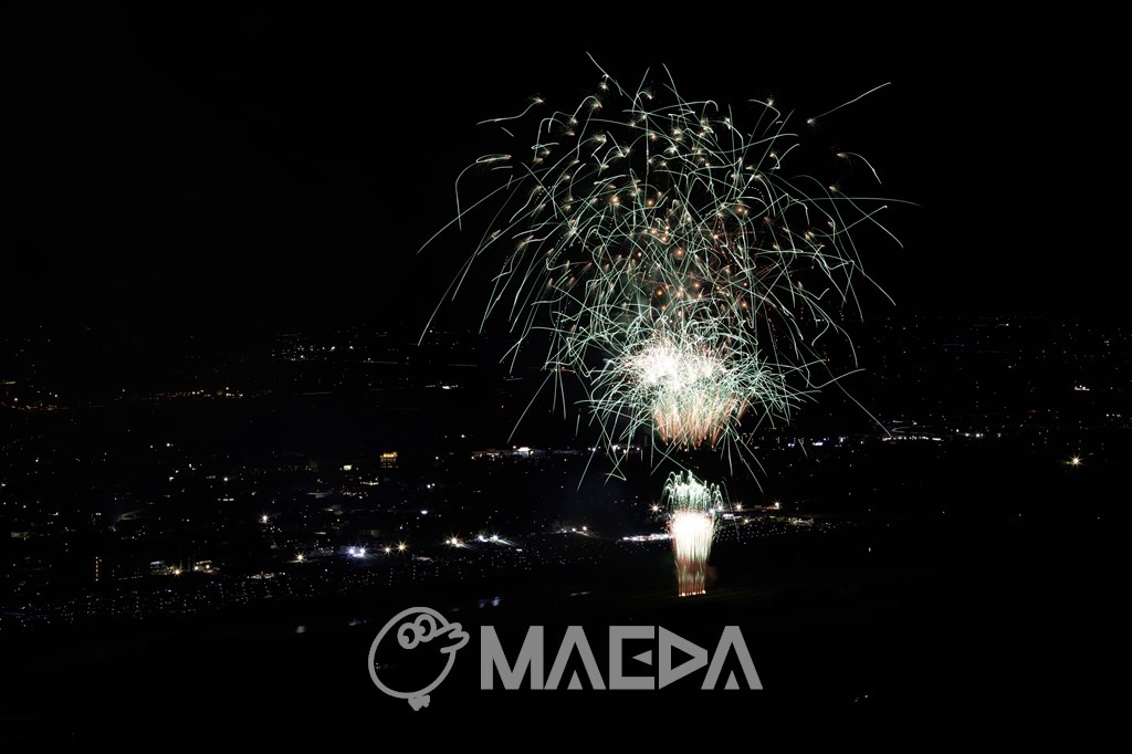 18夏蛍-大曲の花火 第97回全国花火競技大会